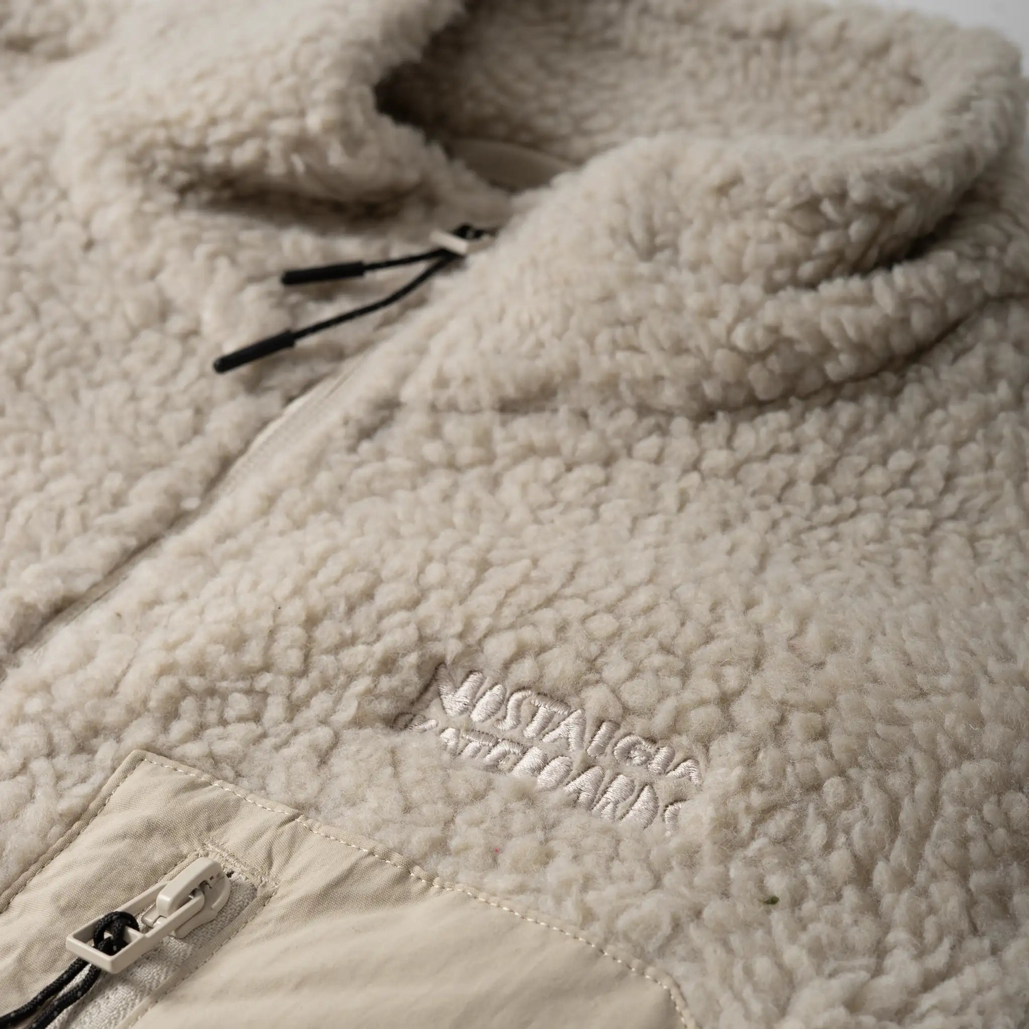 BODYWARMER SHERPA FLEECE | LOGO | BEIGE